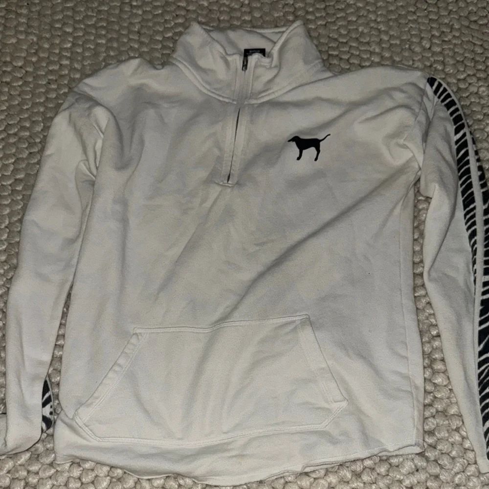 Victoria's Secret PINK White Pullover - Picture 1 of 4